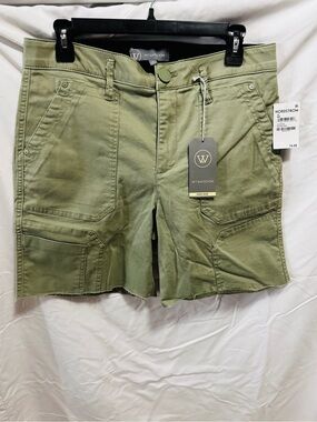 Wit & Wisdom Olive Utility ladies curvy stretch Shorts 10 NWT Democracy alike